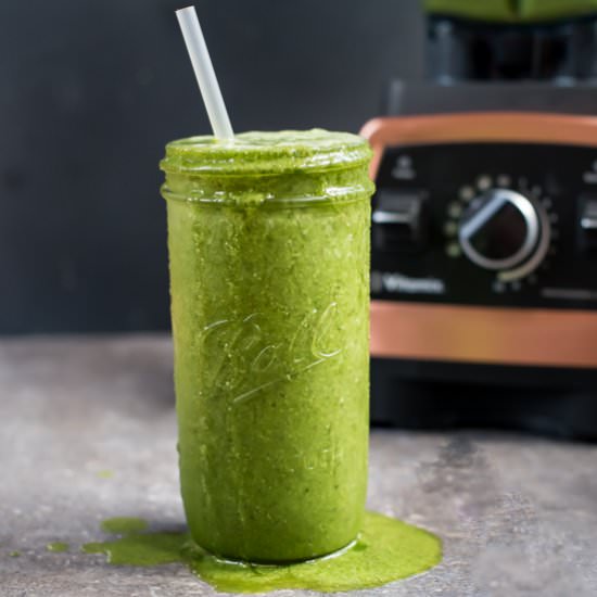 Detox Super Greens Smoothie - Recipe photo by SouthernParm