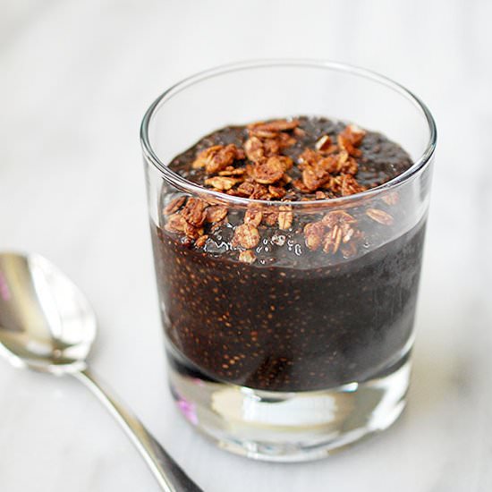 Chocolate chia seed pudding - Recipe photo by evabakes