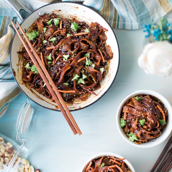 Peanut Sesame Noodles - Recipe photo by AlyssaRachel