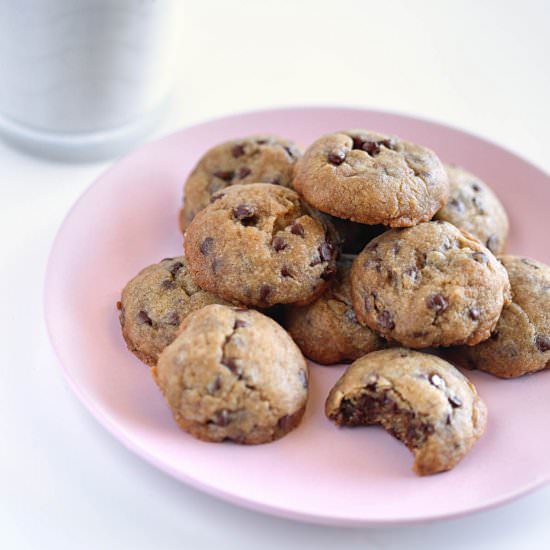 Vegan Chocolate Chip Cookies - Recipe photo by pasta-based