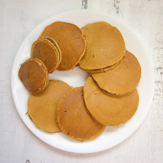 Dorayaki Pancake (Japanese Pancake) - Recipe photo by Hungry PeePor