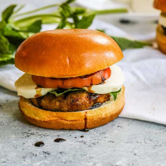 Caprese Turkey Burgers - Recipe photo by theculinarycompass