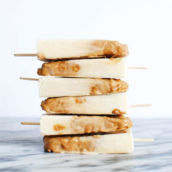 Cookie Butter Popsicles - Recipe photo by letseatcakeblog