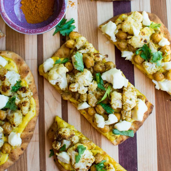 Cauliflower Curry Naan Flatbread - Recipe photo by kristinkitchen
