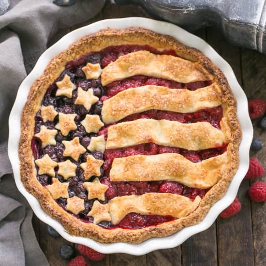 Patriotic Stars & Stripes Berry Pie - Recipe photo by thatskinnychickcanbake