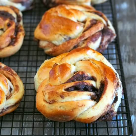 Chocolate Walnut Bread - Recipe photo by Woman Scribbles