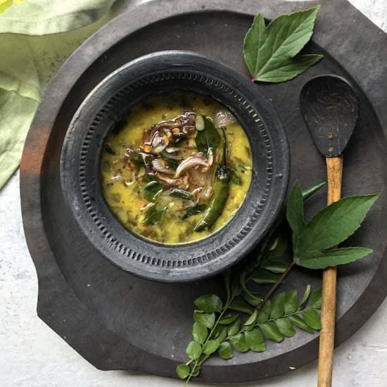 Roselle Leaves and Lentils - Recipe photo by saffrontrail