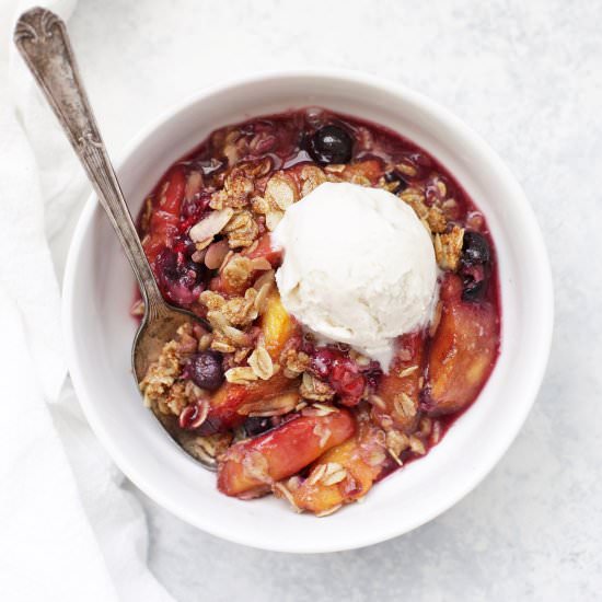 Peach Berry Crisp - Recipe photo by onelovelylife