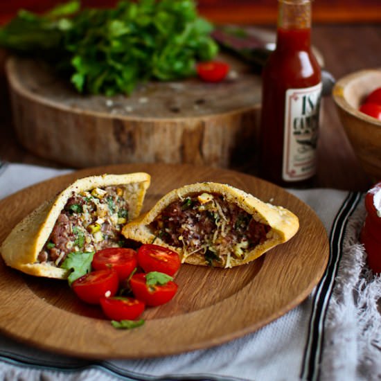Hawawshi Beef Stuffed Pita Bread - Recipe photo by mrsound