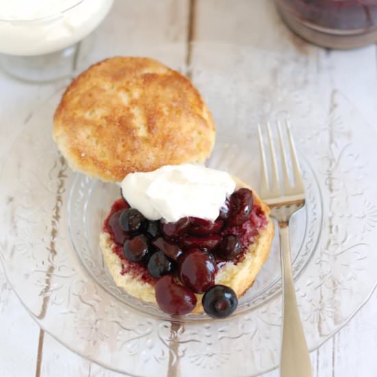 Blueberry & Cherry Shortcakes - Recipe photo by eileen.baking-sense