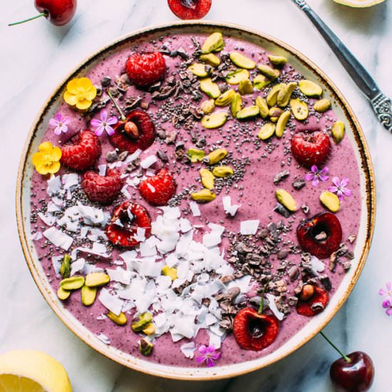 5 Minute Antioxidant Smoothie Bowl - Recipe photo by nyssas_kitchen