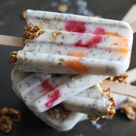 Chia Seed Breakfast Popsicles - Recipe photo by thatcleanlife