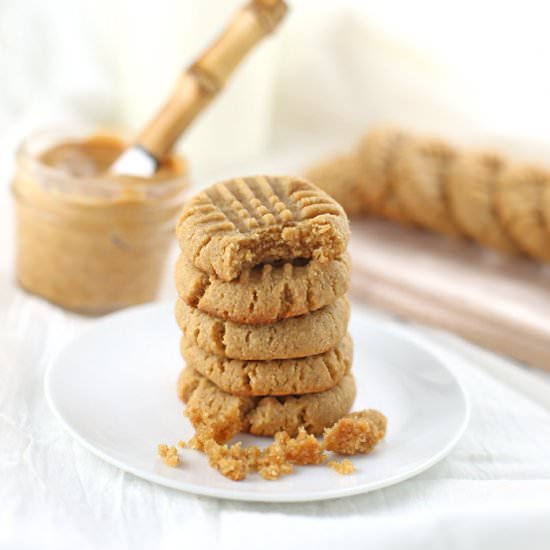 Gluten Free Peanut Butter Cookies - Recipe photo by Seasonly Creations
