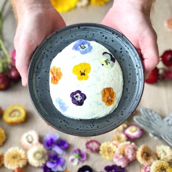 Gorgeous Garlic and Chive Labneh - Recipe photo by Whole Natural Kitchen