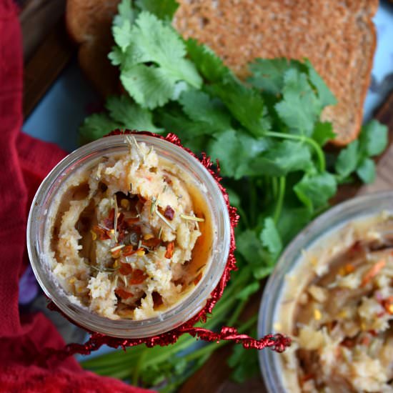 NoCook Homemade Spicy Tomato Butter - Recipe photo by Cookilicious