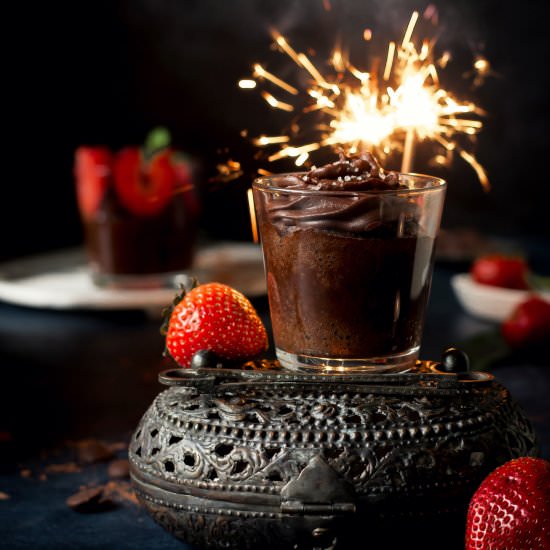 Vegan Microwave Chocolate Cupcakes - Recipe photo by loveisinmytummy