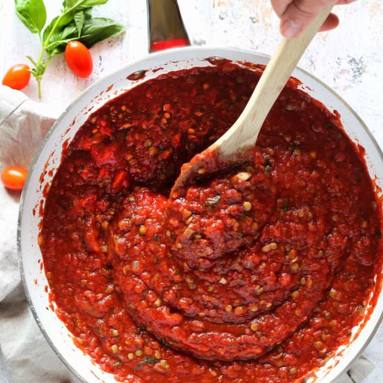 Easy Lentil Bolognese - Recipe photo by pasta-based