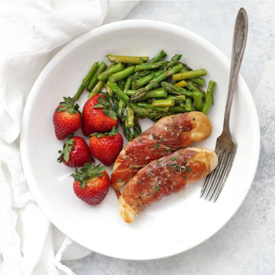 Prosciutto Wrapped Chicken - Recipe photo by onelovelylife