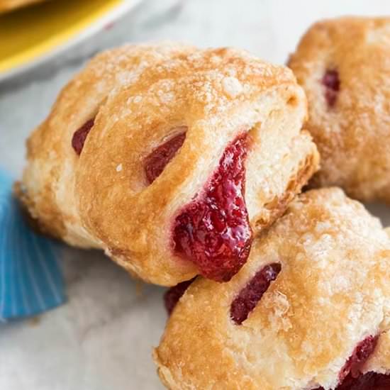 Strawberry Strudels - Recipe photo by Cakewhiz