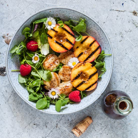 Grilled Peach And Scallop Salad - Recipe photo by recipesfromapantry