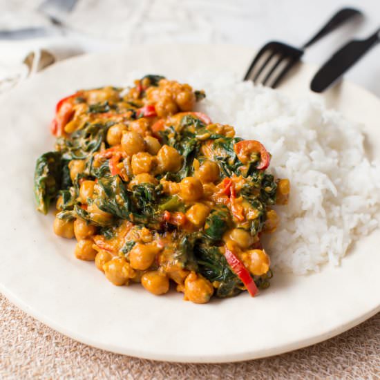 Vegetarian Chickpea Spinach Curry - Recipe photo by AscensionKitchen