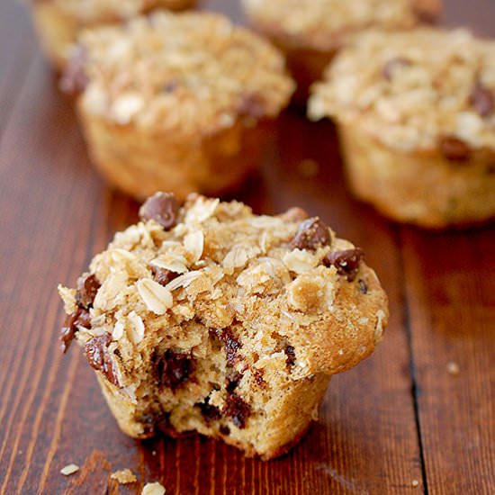 Oatmeal chocolate chip muffins - Recipe photo by evabakes