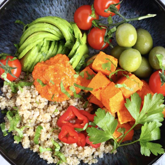 Butternut Squash Quinoa Bowl - Recipe photo by rhiansrecipes