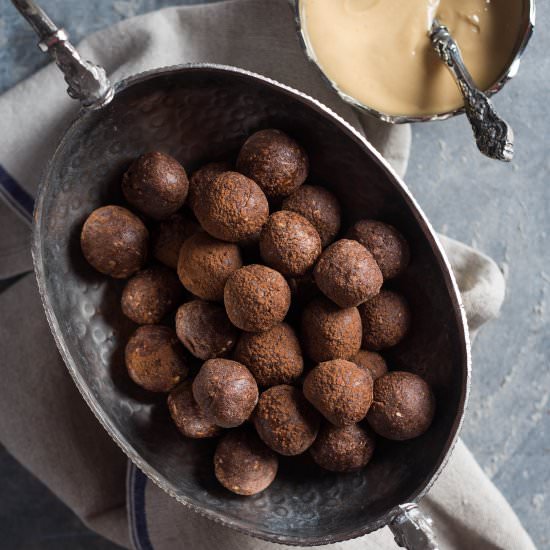 Protein Balls - Recipe photo by Elmarie Berry