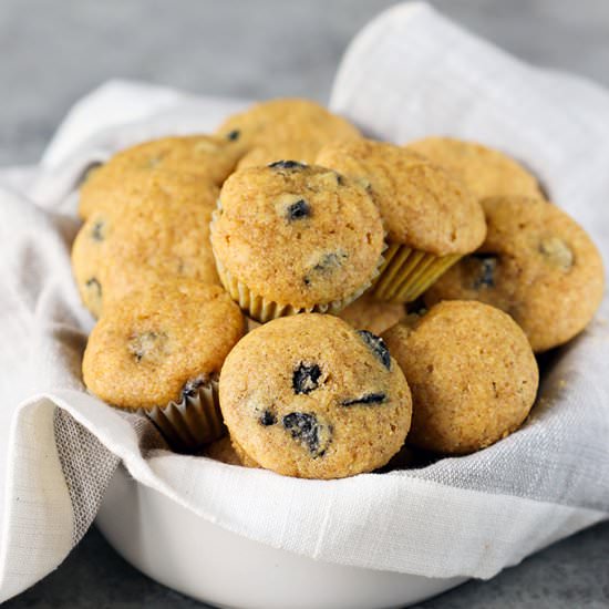 Mini Blueberry Corn Muffins - Recipe photo by simplysissom