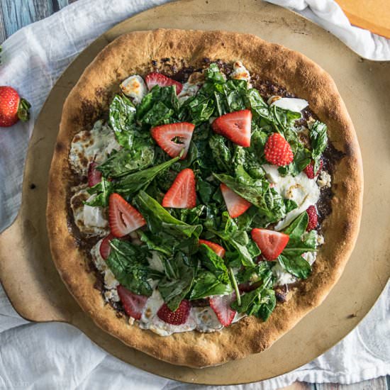 Strawberry Arugula Pizza - Recipe photo by followtheruels