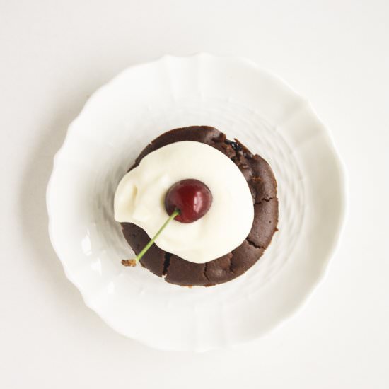Boozy Cherry Chocolate Cakes - Recipe photo by The Desserted Girl