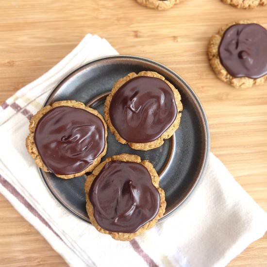 Chocolate Hobnob Biscuits - Recipe photo by thespeltkitchen