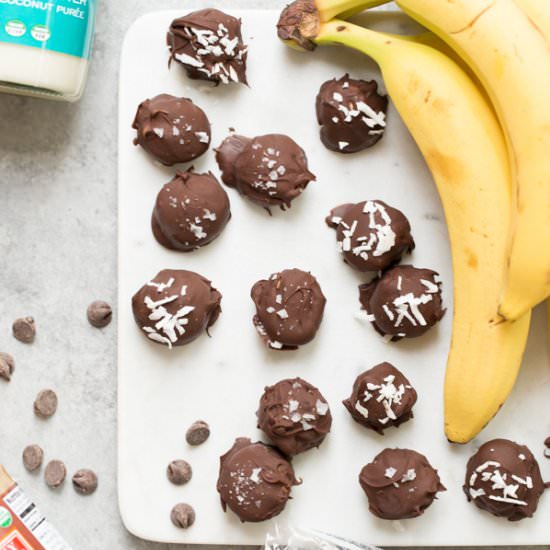 Frozen Chocolate Dipped Banana Bite - Recipe photo by heartandstove