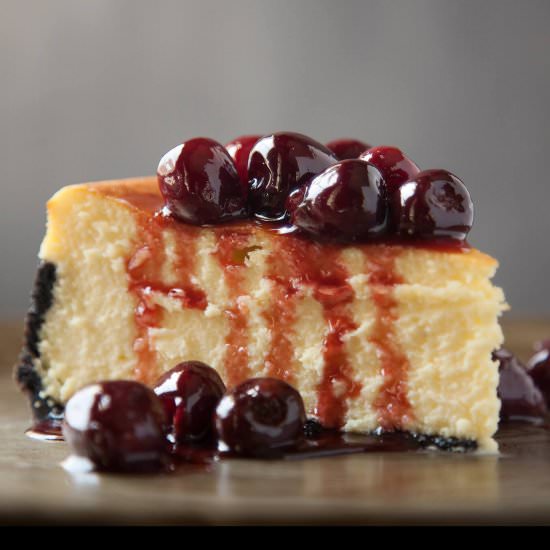 New York Cheesecak with Cherries - Recipe photo by Foodtasia