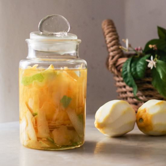 TRUE ITALIAN LIMONCELLO - Recipe photo by asmallkitcheningenoa
