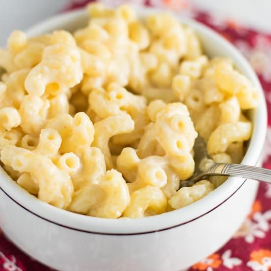 Creamy Sharp Cheddar Mac & Cheese - Recipe photo by buildyourbite