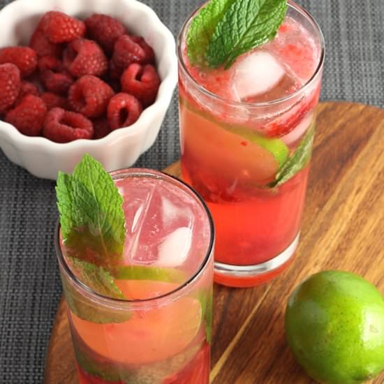 Raspberry Mojito - Recipe photo by TheToastyKitchen