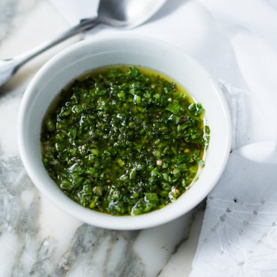 Traditional Argentinian Chimichurri - Recipe photo by gnom-gnom