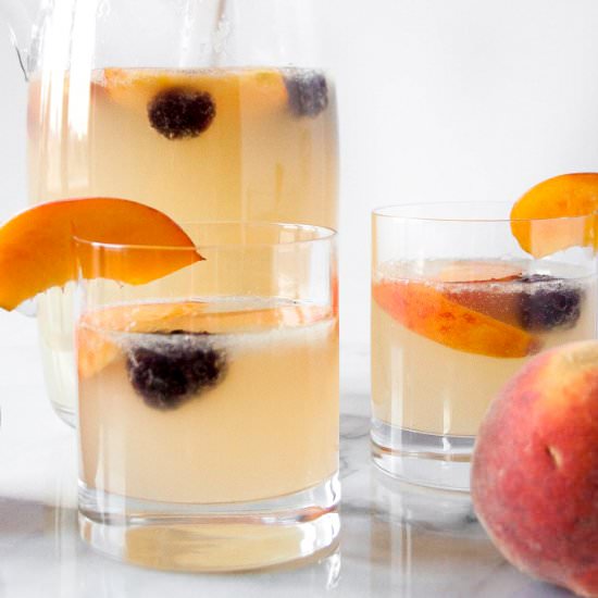 Susan's Peach Shandy - Recipe photo by imhungrybynature