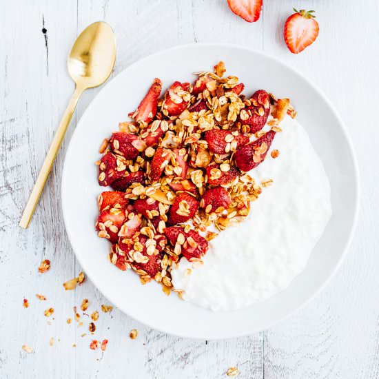 Strawberry Cottage Cheese Bowl - Recipe photo by eatingbirdfood