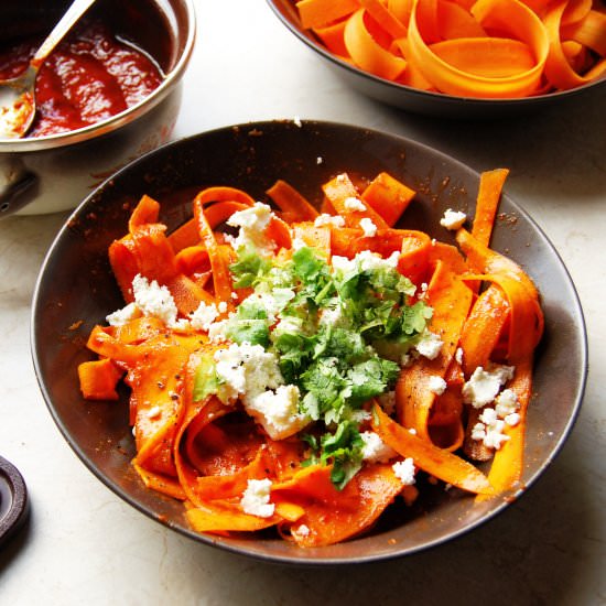 Carrot salad with harissa sauce - Recipe photo by foodiesisterspl