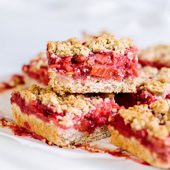 Strawberry Rhubarb Crumble Bars - Recipe photo by nourishedbynutrition