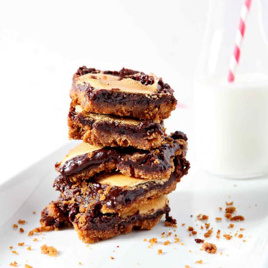 Mint Smores Bars - Recipe photo by thespeckledpalate