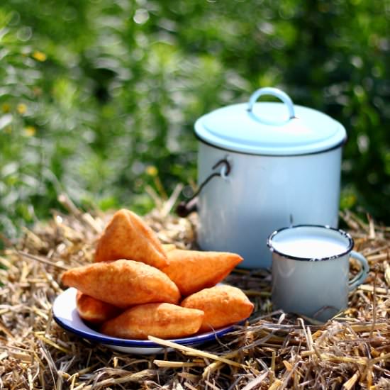 Sour cream fried dough - Recipe photo by Eva Toneva