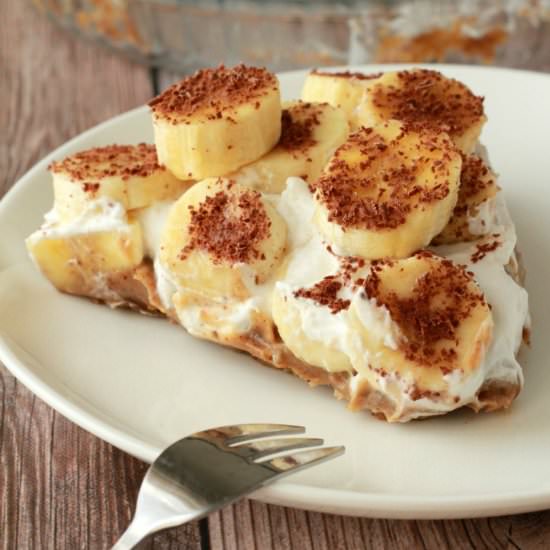 No-Bake Vegan Banoffee Pie - Recipe photo by lovingitvegan
