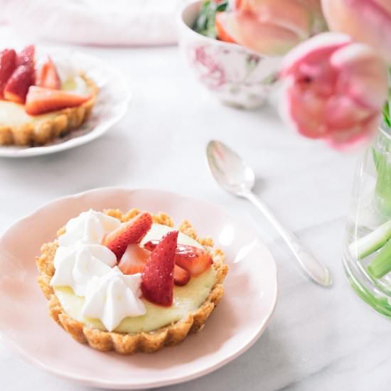 Key Lime Tarts with Strawberries - Recipe photo by mlovesm