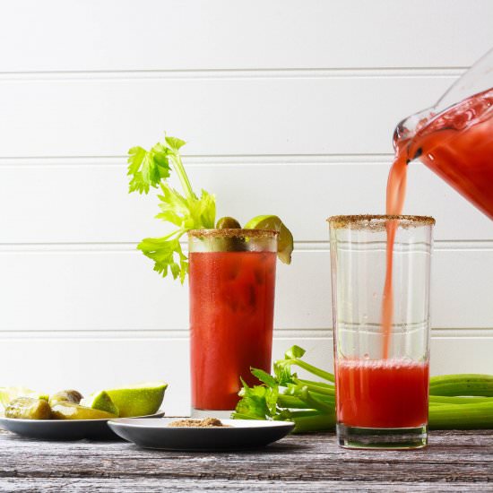 Big-Batch Caesars - Recipe photo by thegreybell