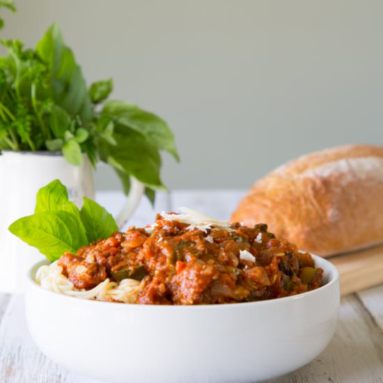 Homemade Spaghetti Sauce - Recipe photo by DeliciouslyPlated