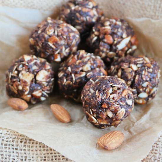 Mocha Energy Bites - Recipe photo by Plateofplants