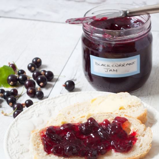 Blackcurrant Jam - Recipe photo by Recipe Crumbs